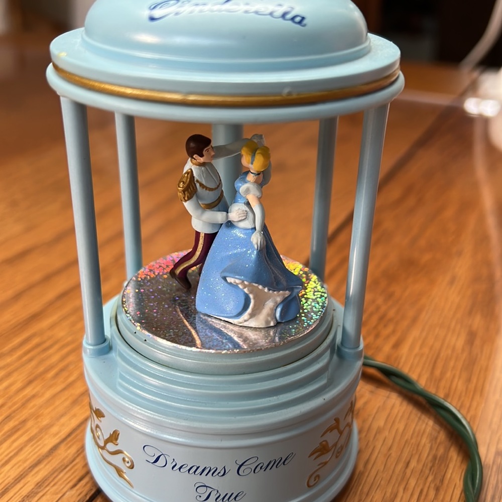 Cinderella Ornament Moves and Lights Up!